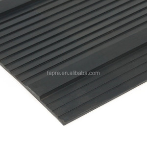 Perlengkapan kuda 14mm Trailer kuda karpet karet - Product Image 1