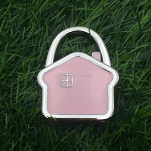Émail rose couleur <span class=keywords><strong>maison</strong></span> forme métal sac cintre pour dame sac - Product Image 4