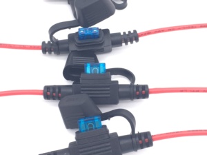 สายรัดสำหรับเครื่องเสียงรถยนต์ OEM 1015 18Awg 600V ที่ใส่ฟิวส์15A ใบมีด105C สีแดงสำหรับใช้งานทางอิเล็กทรอนิกส์ - Product Image 4