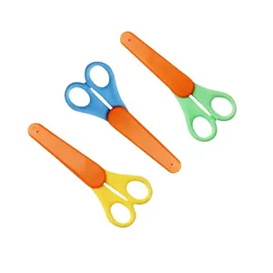 Wholesale price pp handle baby cutting food scissors children scissors with safety cover