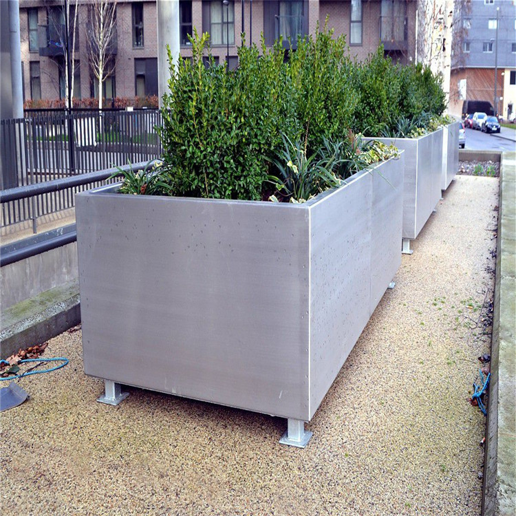 flower pot