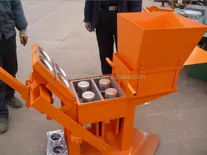 Machine de fabrication de blocs d'argile QTS2-40 manuelle à petite échelle