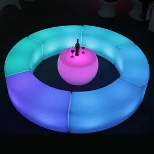 LED 긴 야외 파티 가구 LED 테이블과 의자 벤치 조명 곡선 소파