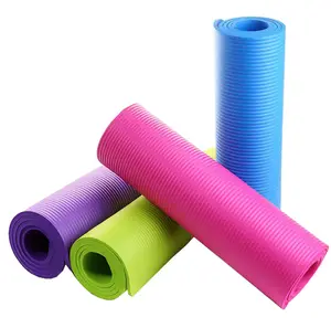 Multi Colore personalizzato marca anti-strappo colorful ultra spessore nbr yoga mat 20mm