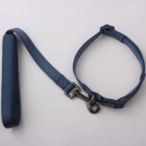 2025 Umwelt freundliches Luxus-Hundehalsband-Leinen-Set Hochwertiges echtes Nylon-Tier muster Mode Einfarbige Hunde halsbänder - Product Image 3