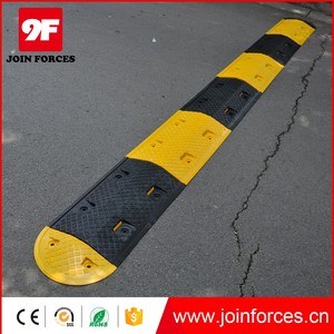 Vente en gros de rabats de vitesse en plastique HDPE jaune et noir pour parking, capacité de circulation de 10-15 mph, installation en béton, fixe, marque 9F - Product Image 6