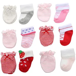 Neugeborene Baby Geschenkset Babys ocken und Handschuhe