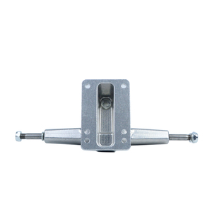 Camion de <span class=keywords><strong>Surf</strong></span> de croiseur de planche à roulettes de patin de <span class=keywords><strong>surf</strong></span> de 6.25 pouces de glissière de rue faite sur commande - Product Image 6