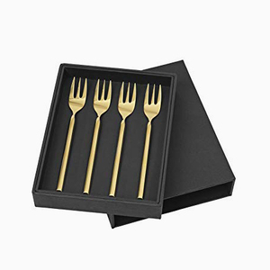 Tenedor de pastelería de acero inoxidable Chapado en latón, paquete de 4 - Product Image 1