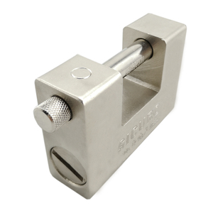Lucchetto Rettangolare in Acciaio da 74mm Resistente per Magazzino con Catena Argento - Product Image 1