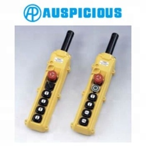Interrupteur à bouton poussoir suspendu étanche HS834 avec arrêt d'urgence et bouton poussoir éclairé - Interrupteur marche/arrêt double vitesse - Product Image 1