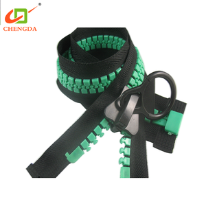 CHENGDA Chinese Factory Customized Pantone 5# Plastic Derlin Resin <strong>Giant</strong> Teeth <strong>Zipper</strong> for Sofa - Product Image 3