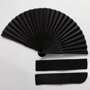 1Pc/Pouch! Zwart Bruiloft Zijde Vouwen Fan Bamboe Hand Ventilator Voor Geschenken