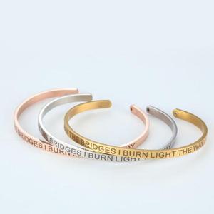 Métal Embouti Bracelet Manchette Peut les Ponts Je Brûle Éclairer le Chemin, Inspiration Bijoux Motivation Bracelet - Product Image 2