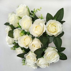 IFG artificiali 18 teste <span class=keywords><strong>rose</strong></span> di seta rossa per matrimonio Bouquet da sposa - Product Image 4