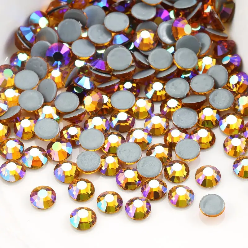 Venta al por mayor de la fábrica de revisión de piedra de cristal de vidrio MC caliente arreglar diamantes de imitación para accesorios de prendas de vestir