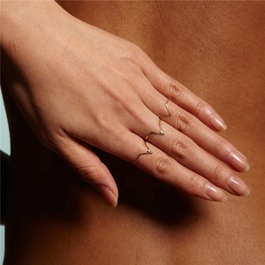 Gemma 925 in argento Sterling gioielli delicate mini triangolo singolo anello di pietre preziose - Product Image 3