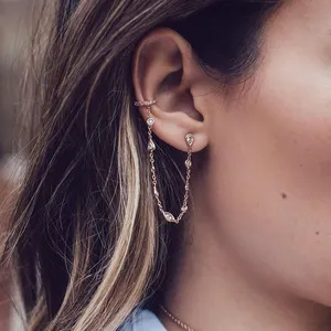 China top ear stud