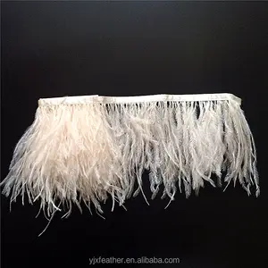 Tissu à plumes d'autruche avec dentelle, couleur champagne clair, pour garniture de frange, vente en gros,