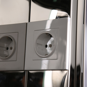 אירופאי סגנון ארון אמבטיה עם אור מכונת גילוח שקע IP44 LED מראה ארון לשימוש ביתי קיר רכוב ארון מראה - Product Image 5