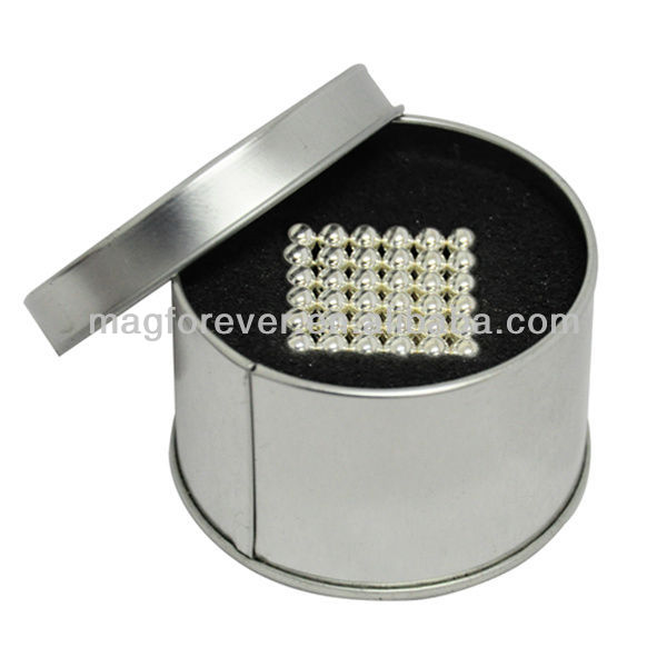 216 шт 5мм магнит шары в металлической коробке