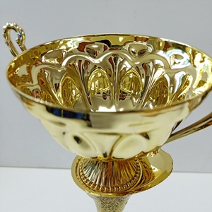 All'ingrosso premio Design personalizzato in metallo trofeo classico metallo bronzo <span class=keywords><strong>ferro</strong></span> europa arte popolare <span class=keywords><strong>di</strong></span> sicurezza sport Souvenir Business - Product Image 3