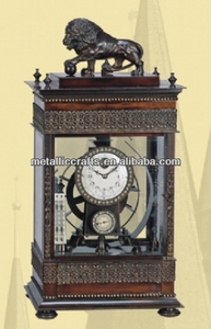 Caja de latón grabada, figura de León, Noria frontal, regulador impulsado por gravedad, rodamiento de bolas que cae, reloj de mesa de escape Visible - Product Image 2
