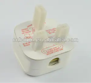 Uk Plug Adapter 13A Plug Top BS 3 PIN Type G England Saudi Arabia Dubai Singapore Qatar UK Switching Adapter Plug UK Detachable Wireable Plug