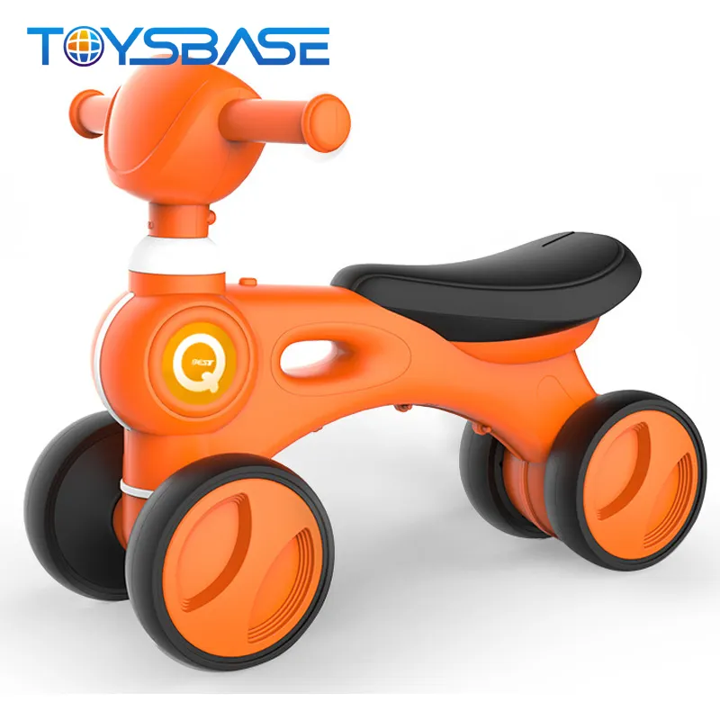 फिसलने खिलौना प्लास्टिक बच्चे को कार <span class=keywords><strong>वॉकर</strong></span> पर सवारी