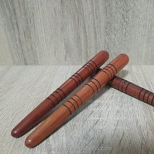 Personalizado redondo forma tailandés tradicional masaje palo de madera - Product Image 1