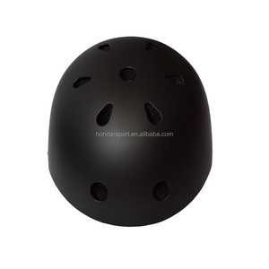 Casque de skateboard confortable de conception nouvelle, équipement de sécurité pour l'extérieur - Product Image 6