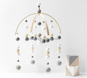 Directe d'usine En Gros Bébé Mobile pour Bébé Enfants Chambre Feutre Décorations de Boule Mobile - Product Image 1
