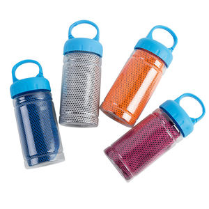Vente en gros Super microfibre sport serviette rafraîchissante instantanée pour le cou de glace en <span class=keywords><strong>bouteille</strong></span> avec Logo personnalisé pour toutes les activités - Product Image 2