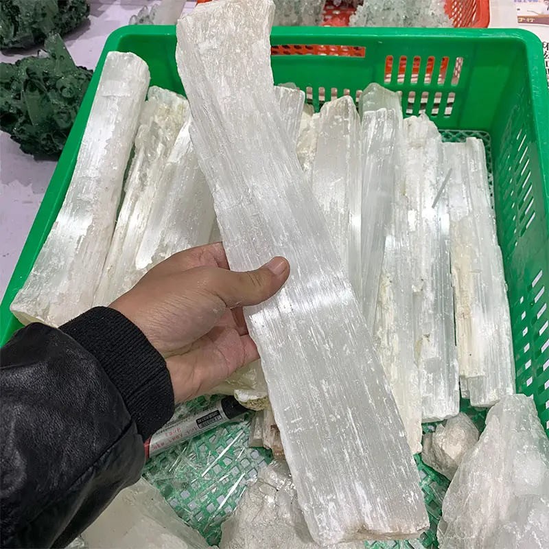 ขายส่งสร้อยข้อมือคริสตัลคริสตัลคริสตัลธรรมชาติ Selenite Stick สีขาวหินหยาบ