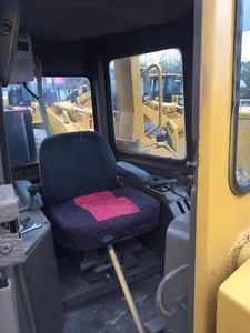 Bulldozer chat D7R d'occasion, jouet artisanal de bonne qualité, bon prix et bonne climatisation, en vente - Product Image 5