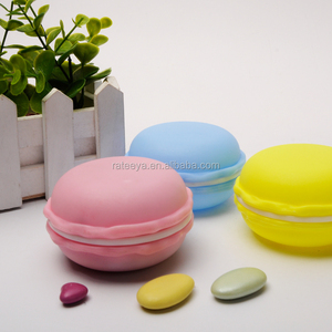Wholesale Creative Gift Boxes Macaron shape plastic chocolate candy boxe
