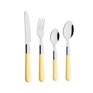 Tùy Chỉnh Thép Không Gỉ Flatware Nhựa Xử Lý <span class=keywords><strong>Spoon</strong></span> <span class=keywords><strong>Fork</strong></span> <span class=keywords><strong>Knife</strong></span> Bộ Đồ Ăn Đặt Khách Sạn Phục Vụ Thép Không Gỉ Dao Kéo Bộ - Product Image 1