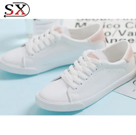 2018 fashion OEM pure white women flat casual canvas shoes