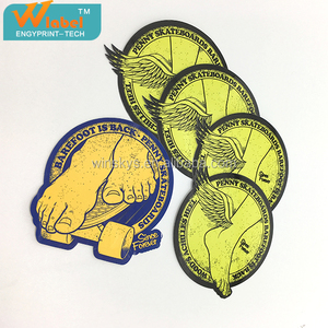 Barato <span class=keywords><strong>de</strong></span> la fábrica <span class=keywords><strong>de</strong></span> impresión personalizada <span class=keywords><strong>de</strong></span> cartón reciclado <span class=keywords><strong>de</strong></span> papel <span class=keywords><strong>etiquetas</strong></span> colgantes <span class=keywords><strong>para</strong></span> la <span class=keywords><strong>ropa</strong></span> - Product Image 1