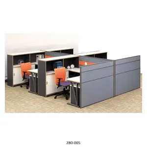 Kontemporer 4 Orang Berkualitas Berkualitas Kantor Modular Kayu Klasik Workstation dengan Partisi Layar