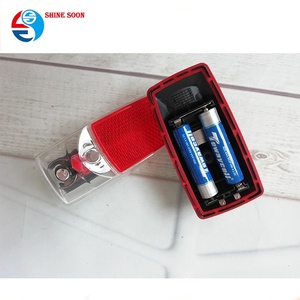 <span class=keywords><strong>Feu</strong></span> arrière de vélo LED <span class=keywords><strong>rouge</strong></span> super lumineux, rechargeable par USB, étanche, lampe de sécurité arrière pour vélo - Product Image 3