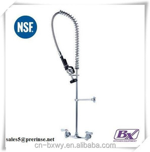 <span class=keywords><strong>Robinet</strong></span> mural <span class=keywords><strong>professionnel</strong></span> en laiton poli à double trou pour <span class=keywords><strong>cuisine</strong></span> commerciale <span class=keywords><strong>avec</strong></span> unité de pré-rinçage - Product Image 2
