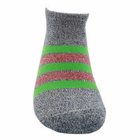 Chaussettes OEM personnalisées pour adultes, à motif animalier, à séchage rapide, sportives, fines, douces, en coton peigné