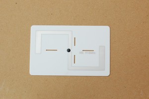 Tùy Chỉnh Kích Thước Teslin Thẻ Pvc 125KHz 13.56MHz Tần Số Kép RFID Gsm Thẻ Buissnes Thẻ Với <span class=keywords><strong>Inlay</strong></span> - Product Image 5