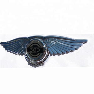 Vente en gros et conception personnalisée <span class=keywords><strong>de</strong></span> nouveaux badges <span class=keywords><strong>de</strong></span> <span class=keywords><strong>voiture</strong></span> 300 <span class=keywords><strong>ailes</strong></span> et emblèmes <span class=keywords><strong>de</strong></span> <span class=keywords><strong>voiture</strong></span> 300 designs - Product Image 2