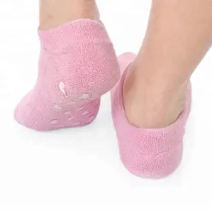 2018 yeni ürün cilt elastikiyetini artırmak nemlendirici ayak silikon jel çorap promosyon için