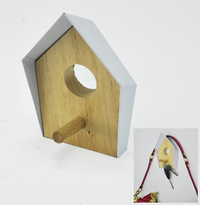 Gancho de Succión Acrílico en Forma de Cruz Pequeño, Color Blanco - Product Image 3