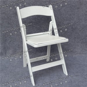 Silla plegable de plástico blanco para uso en bodas, fiestas y eventos en hoteles al aire libre, inspirada en el estilo de Wimbledon, de color blanco, con diseño de 2 a 2 - Product Image 3