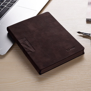 Özelleştirilmiş tarafı kenarları baskılı defter promosyon yumuşak ciltli boyalı günlüğü notları Jotter kabartmalı Logo PU deri günlük - Product Image 1