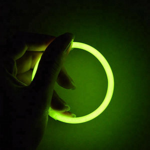 Guangzhou Custom Wholesale 8inch Glow <strong>Stick</strong> <strong>Light</strong> up 8'' Bracelet Glow <strong>Stick</strong> for Party - Product Image 4
